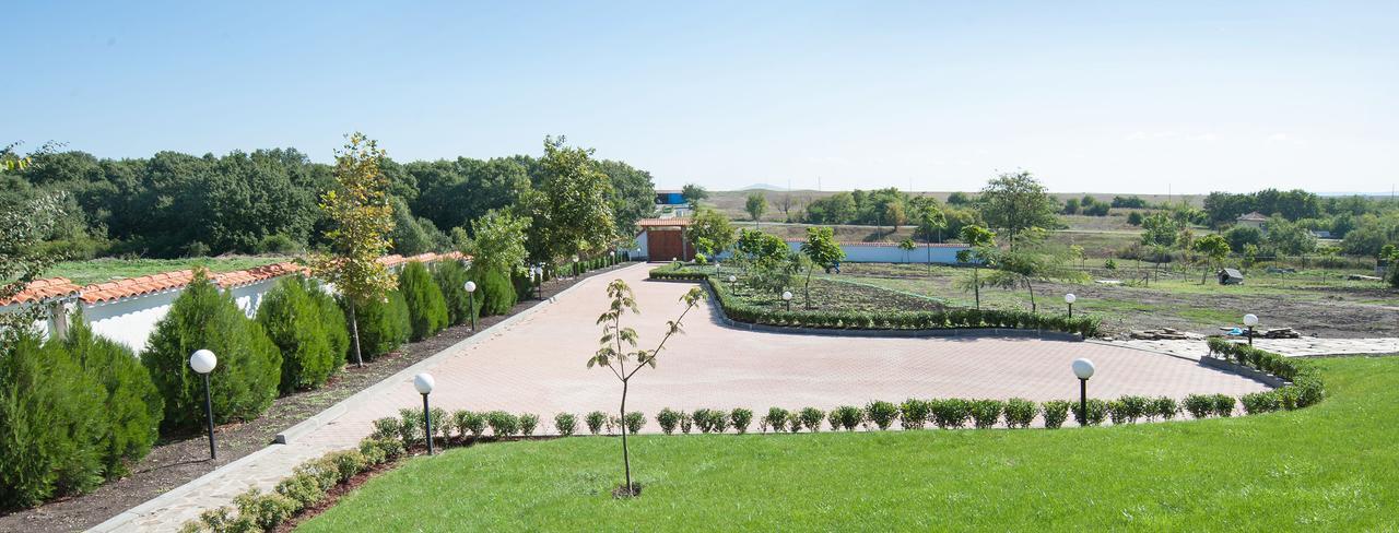 Villa Trakia Simeonovo ภายนอก รูปภาพ